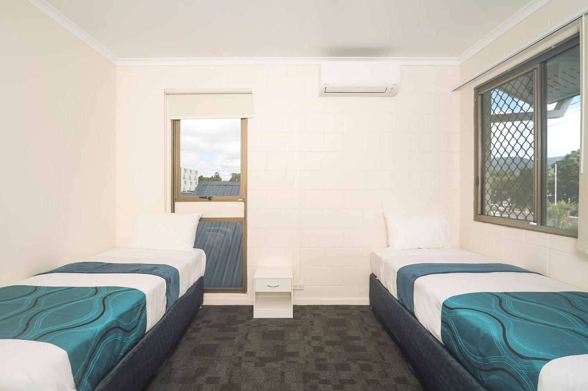 Reef Gateway Hotel Airlie Beach Exterior photo