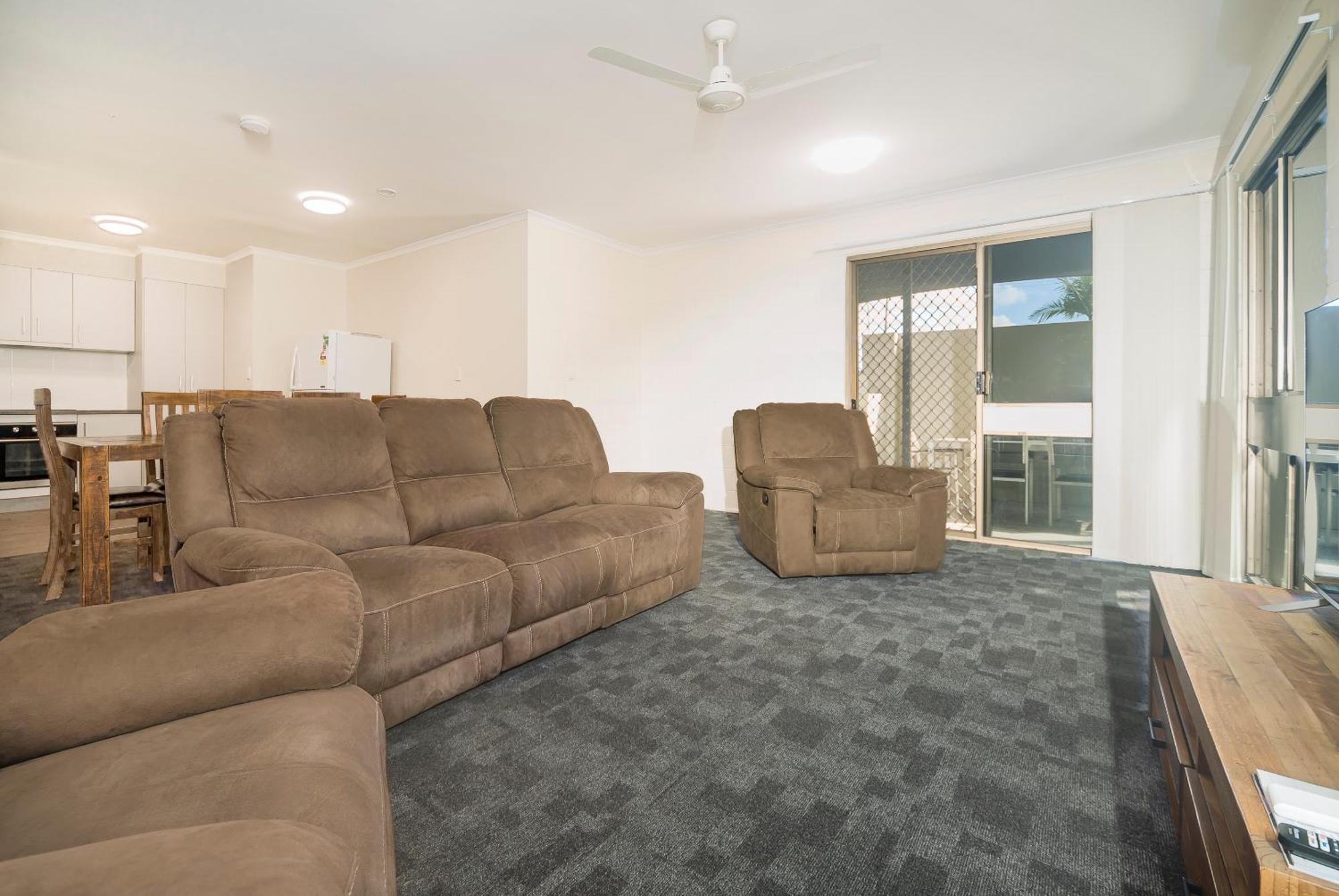 Reef Gateway Hotel Airlie Beach Exterior photo