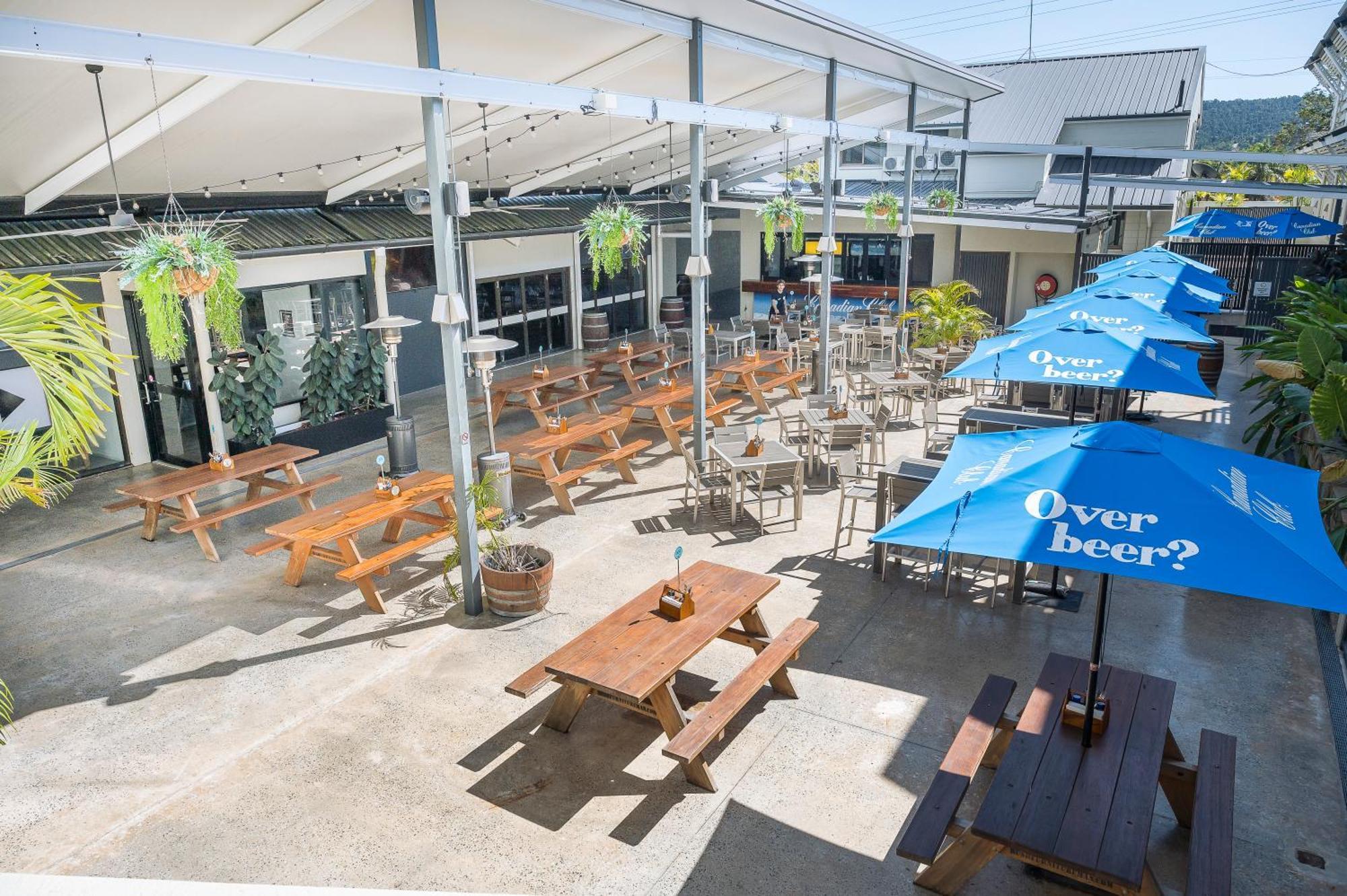Reef Gateway Hotel Airlie Beach Exterior photo