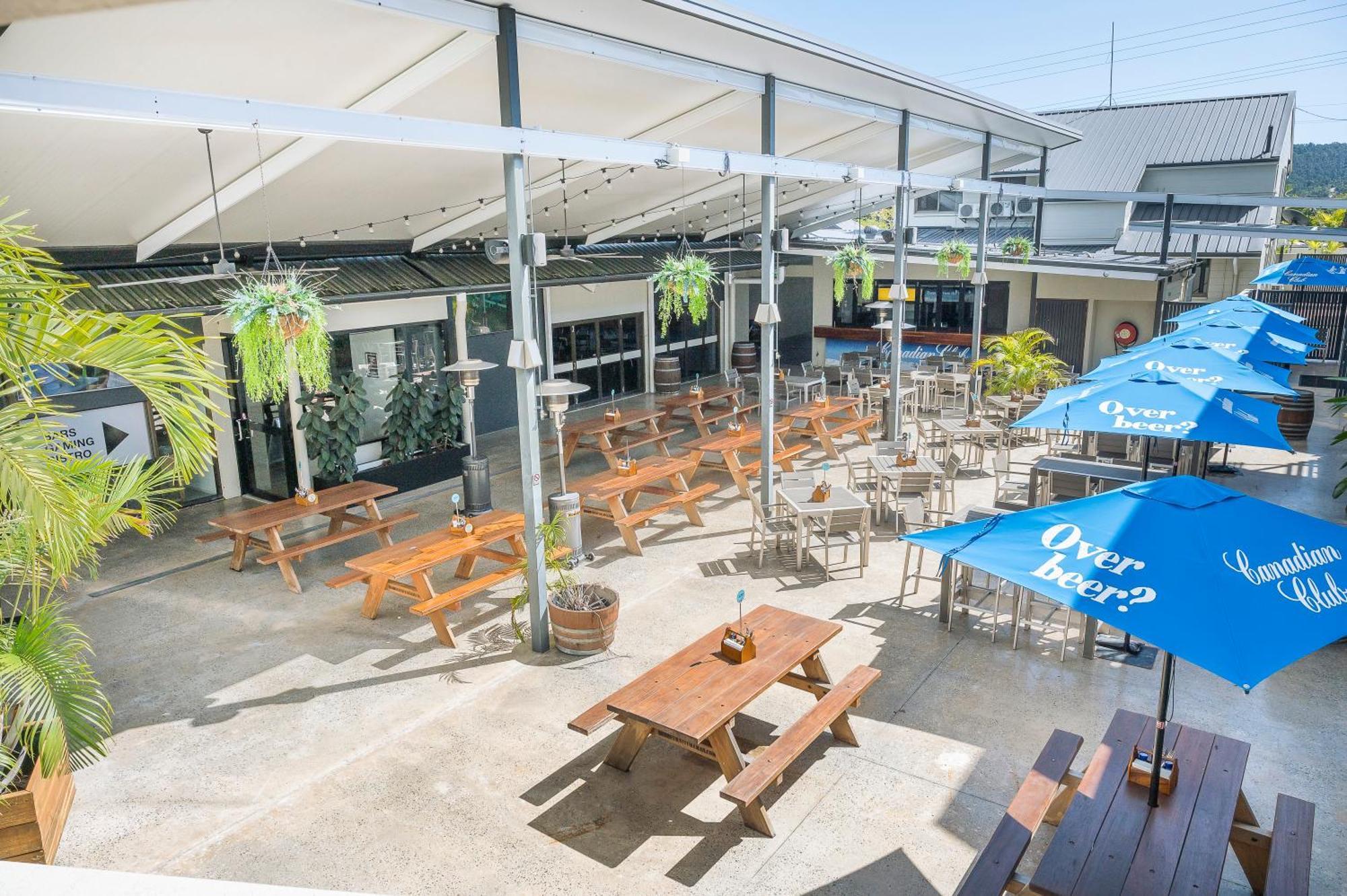 Reef Gateway Hotel Airlie Beach Exterior photo