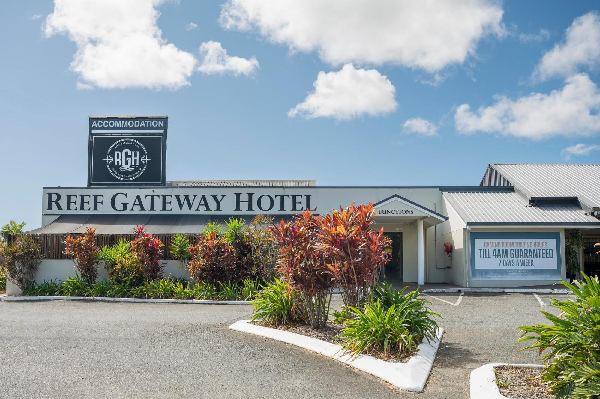 Reef Gateway Hotel Airlie Beach Exterior photo